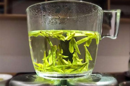 獅峰龍井茶團(tuán)體標(biāo)準(zhǔn)實(shí)施 獅峰龍井茶如何鑒別